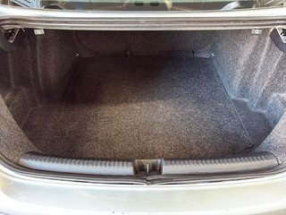 Volkswagen JETTA  2013 à Saint-Hyacinthe, Québec - 6 - w320h240px