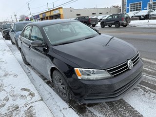 2015 Volkswagen Jetta in Saint-Hyacinthe, Quebec - 2 - w320h240px