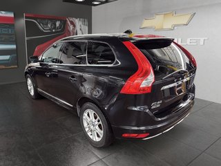 2015 Volvo XC60 in Saint-Hyacinthe, Quebec - 5 - w320h240px