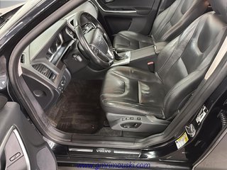 Volvo XC60  2015 à Saint-Hyacinthe, Québec - 11 - w320h240px