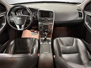 2015 Volvo XC60 in Saint-Hyacinthe, Quebec - 12 - w320h240px