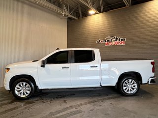 Chevrolet Silverado 1500 CUSTOM**4X4/4WD**CREW CAB**2.7L TURBO**CARPLAY** 2022 à Saint-Eustache, Québec - 2 - w320h240px