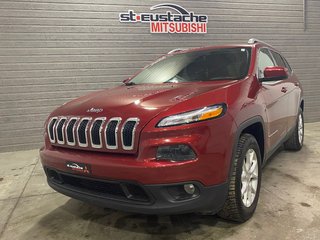 2015 Jeep Cherokee NORTH**AWD/4X4**V6 3.2L**CRUISE**BLUETOOTH**MAGS** in Saint-Eustache, Quebec - 4 - w320h240px