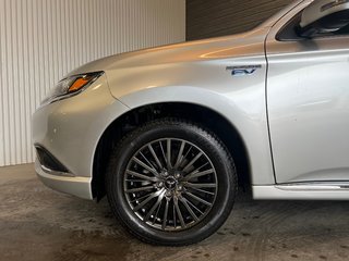 2022 Mitsubishi OUTLANDER PHEV BLACK EDT**À PARTIR DE 0.9%**S-AWC**TOIT OUVRANT** in Saint-Eustache, Quebec - 5 - w320h240px