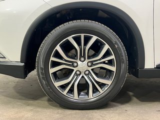 Mitsubishi Outlander ES TOURING**AWD/4X4**CUIR**TOIT**MAGS 18**7 PLACES 2018 à Saint-Eustache, Québec - 6 - w320h240px