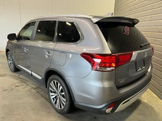 Mitsubishi Outlander GT**4X4/AWD**V6**CUIR**TOIT OUVRANT**7 PLACES** 2019 à Saint-Eustache, Québec - 3 - w320h240px