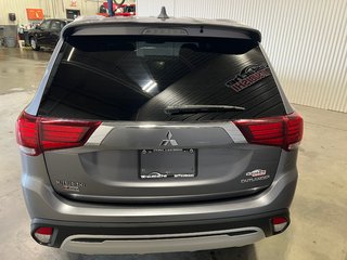 Mitsubishi Outlander GT**4X4/AWD**V6**CUIR**TOIT OUVRANT**7 PLACES** 2019 à Saint-Eustache, Québec - 4 - w320h240px