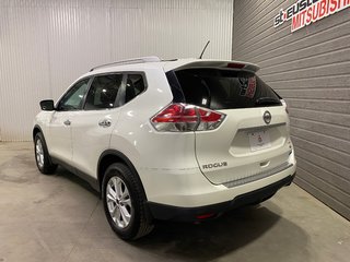 2015 Nissan Rogue SV**FWD/2WD**ONE OWNER**CARFAX CLEAN**BLUETOOTH** in Saint-Eustache, Quebec - 3 - w320h240px