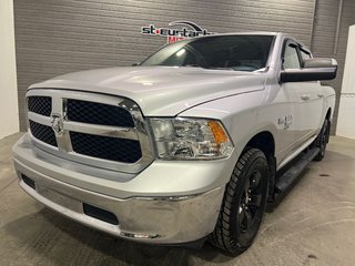 2019 Ram 1500 Classic SLT**4X4/AWD**BOITE 5'7PO**CREW CAB**HEMI 5.7L** in Saint-Eustache, Quebec - 6 - w320h240px