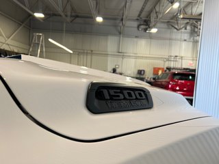 Ram 1500 SPORT**4X4/AWD**CREW CAB**BOITE 5'7**V8 5.7L** 2022 à Saint-Eustache, Québec - 6 - w320h240px