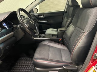 Toyota Camry SE**MAGS 17 PO D'ORIGINE**BLUETOOTH**CRUISE** 2017 à Saint-Eustache, Québec - 6 - w320h240px