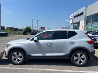 2021 Volvo XC40 T5 MOMENTUM**AWD/4X4**CUIR**BLUETOOTH**CRUISE** in Saint-Eustache, Quebec - 3 - w320h240px