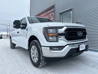 Ford F-150 XLT 5.0L 2023 à Amos, Québec - 2 - w320h240px