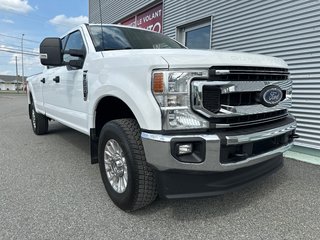 2022 Ford Super Duty F-250 XLT FX4 in Amos, Quebec - 2 - w320h240px