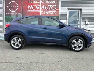 2016 Honda HR-V LX AWD in Amos, Quebec - 4 - w320h240px