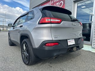 2016 Jeep Cherokee Sport 4 cyl. 4X4 in Amos, Quebec - 5 - w320h240px