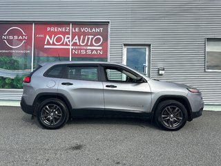 2016 Jeep Cherokee Sport 4 cyl. 4X4 in Amos, Quebec - 4 - w320h240px