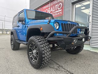 Jeep Wrangler Sport AUTOMATIQUE 2015 à Amos, Québec - 2 - w320h240px