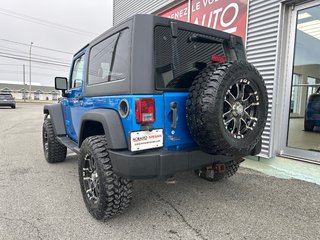 Jeep Wrangler Sport AUTOMATIQUE 2015 à Amos, Québec - 5 - w320h240px
