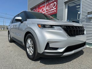 Kia Carnival LX 2022 à Amos, Québec - 2 - w320h240px