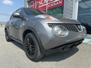 2014 Nissan Juke SV AWD in Amos, Quebec - 2 - w320h240px