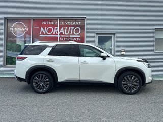 Nissan Pathfinder SL Privilège AWD 2023 à Amos, Québec - 4 - w320h240px