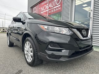 2023 Nissan Qashqai SV AWD in Amos, Quebec - 2 - w320h240px