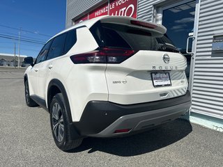 2021 Nissan Rogue SV in Amos, Quebec - 5 - w320h240px