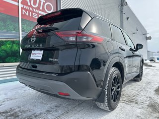 Nissan Rogue SV AWD 2023 à Amos, Québec - 6 - w320h240px