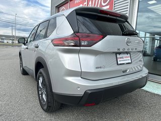 Nissan Rogue S 2025 à Amos, Québec - 3 - w320h240px