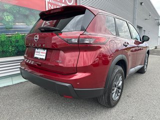 2025 Nissan Rogue S in Amos, Quebec - 6 - w320h240px