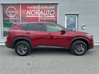 2025 Nissan Rogue S in Amos, Quebec - 4 - w320h240px