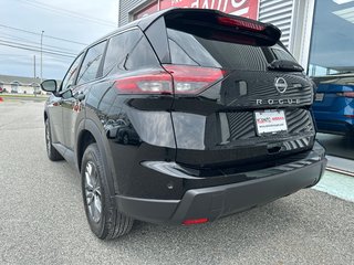 2025 Nissan Rogue S in Amos, Quebec - 3 - w320h240px