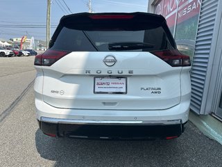 2026 Nissan Rogue Platinum in Amos, Quebec - 5 - w320h240px