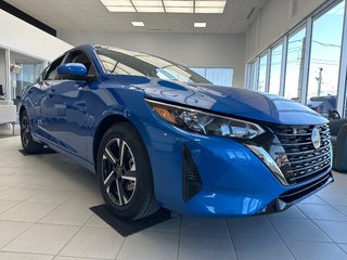 2025 Nissan Sentra SV in Amos, Quebec - 2 - w320h240px