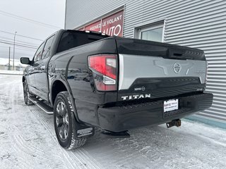 Nissan Titan PLATINUM RESERVE 4X4 2021 à Amos, Québec - 5 - w320h240px