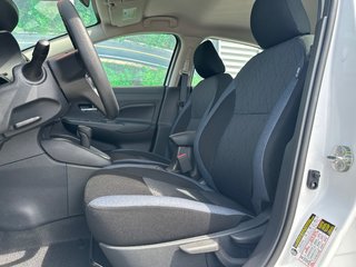 2025 Nissan Versa SV in Amos, Quebec - 6 - w320h240px