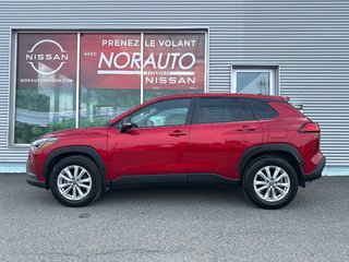 2025 Toyota Corolla Cross LE AWD in Amos, Quebec - 3 - w320h240px