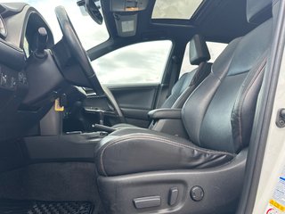 Toyota RAV4 SE AWD 2016 à Amos, Québec - 2 - w320h240px