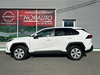 Toyota RAV4 LE AWD 2024 à Amos, Québec - 3 - w320h240px