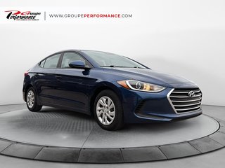 2017 Hyundai Elantra LE in Mont-Laurier, Quebec - 2 - w320h240px