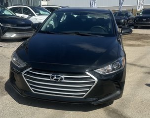 2018 Hyundai Elantra LE in Mont-Laurier, Quebec - 2 - w320h240px