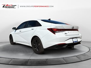 Hyundai Elantra Preferred 2022 à Mont-Laurier, Québec - 5 - w320h240px