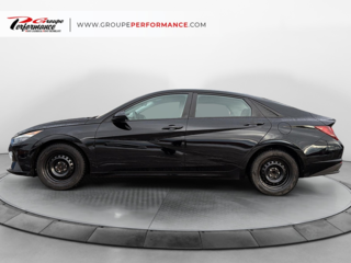 2022 Hyundai Elantra Essential