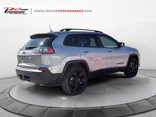 2022 Jeep Cherokee Altitude in Mont-Laurier, Quebec - 6 - w320h240px
