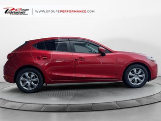 2018 Mazda 3 Sport GX in Mont-Laurier, Quebec - 6 - w320h240px