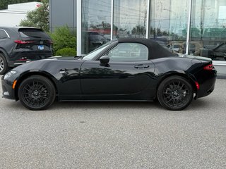 Mazda MX-5 GX 2016