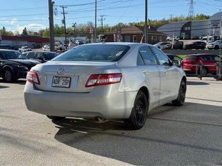 Toyota Camry  2011 à Mont-Laurier, Québec - 6 - w320h240px
