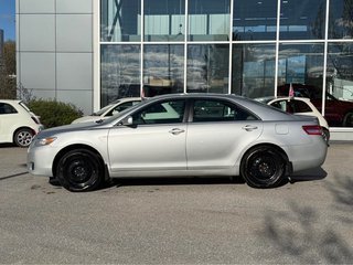 Toyota Camry  2011 à Mont-Laurier, Québec - 3 - w320h240px