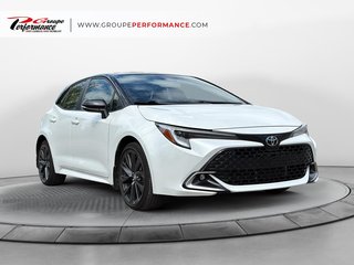 2023 Toyota Corolla Hatchback in Mont-Laurier, Quebec - 2 - w320h240px